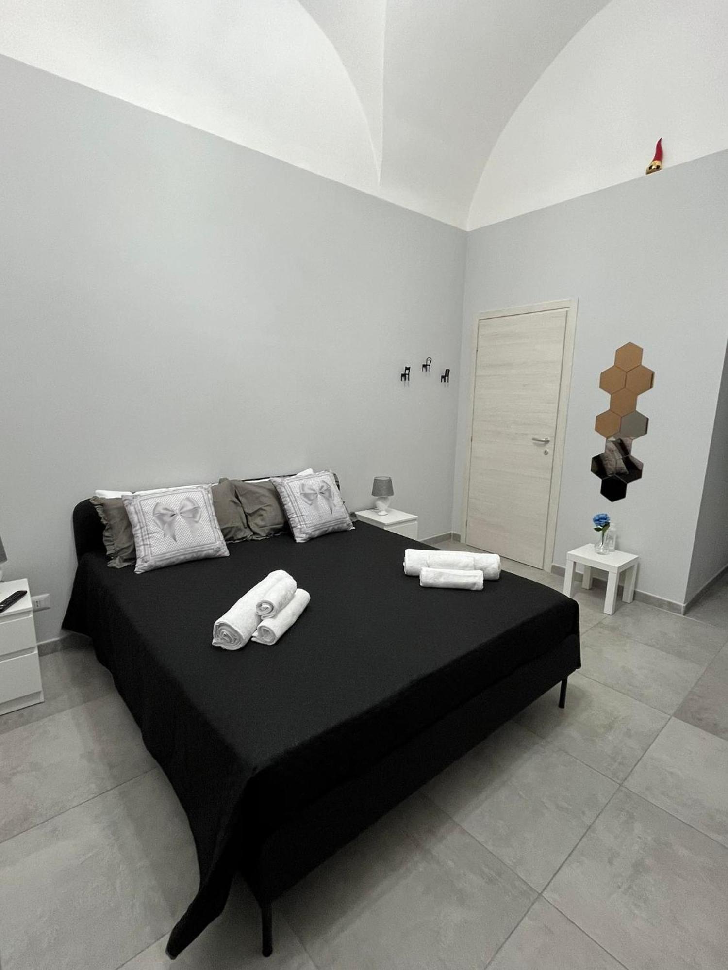 Casa Vacanze I 4 Diamanti Room 1 Katania Zewnętrze zdjęcie